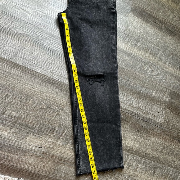 NWOT Express modern straight low rise black jeans women’s size 2 short - Picture 15 of 16